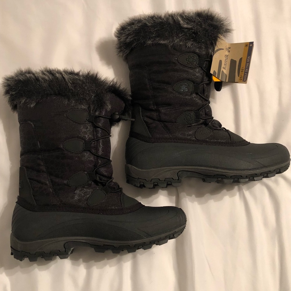 Kamik snow boots